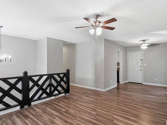 3rd image of 7322 Cavern Rd