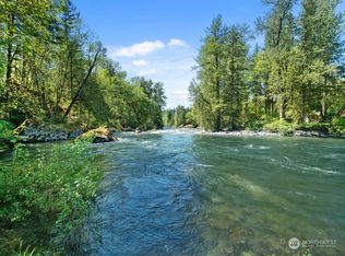 7821 Moon Valley Rd SE, North Bend, WA 98045