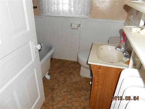 209 w.  bertsch bath