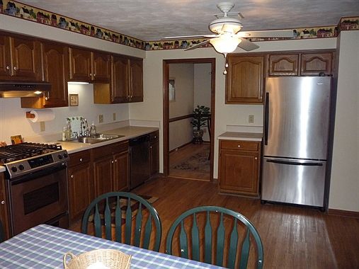 1st image of 3133 Winterberry Ln