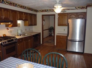 3133 Winterberry Ln, Virginia Beach, VA 23453