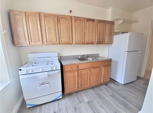 660 E 242nd St APT 1D, Bronx, NY 10470