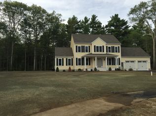 13 Sherwood Dr, Halifax, MA 02338