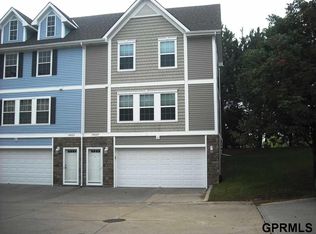 14669 Sprague Plz, Omaha, NE 68116