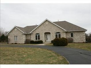2125 Brackenridge Trl, Belvidere, IL 61008