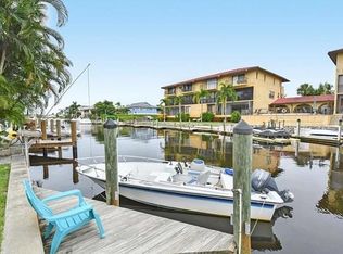 1417 Chesapeake Ave APT 105, Naples, FL 34102