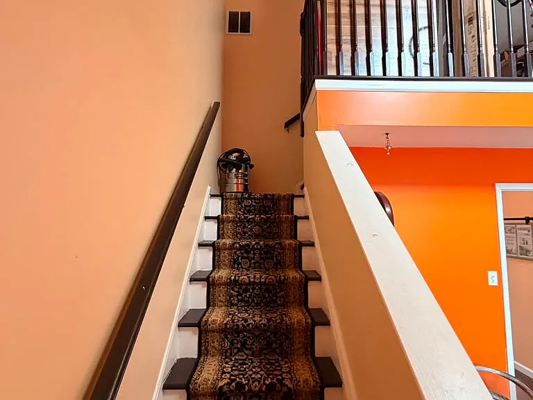 83 Maria Ct — Photo 9