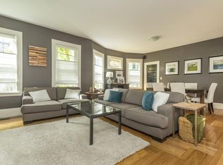 301 Chestnut Ave #1, Boston, MA 02130