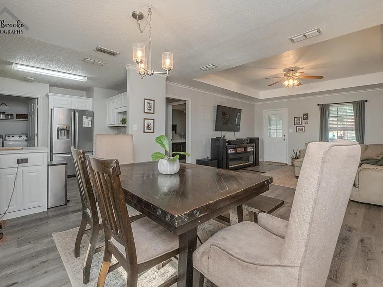 1505 City View Dr — Photo 12