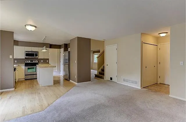 3323 Blue Grass Cir — Photo 6
