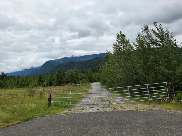 9242 Heady Road, Sumas, WA 98295