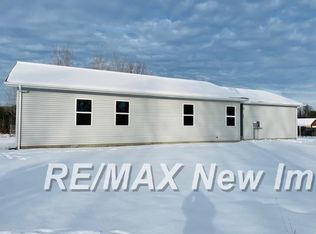 4056 Lang Rd, Beaverton, MI 48612