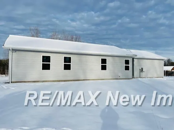 4056 Lang Rd, Beaverton, MI 48612