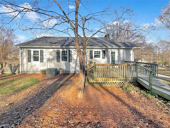 5th image of 796 Big Tree Dr