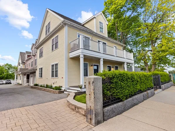 9 Park St Unit 3, Boston, MA 02122