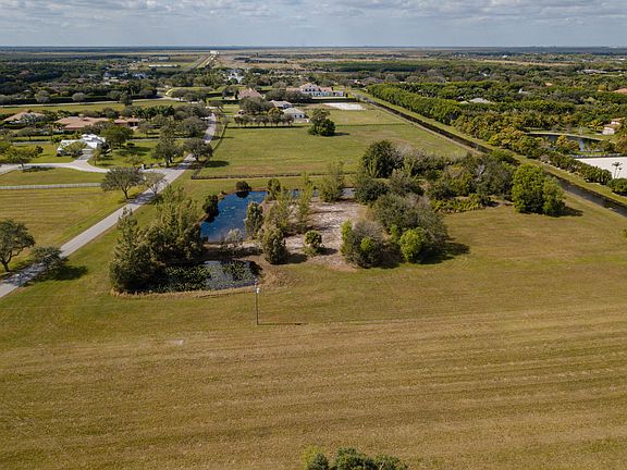 5th image of 15385 Sunnyland Ln