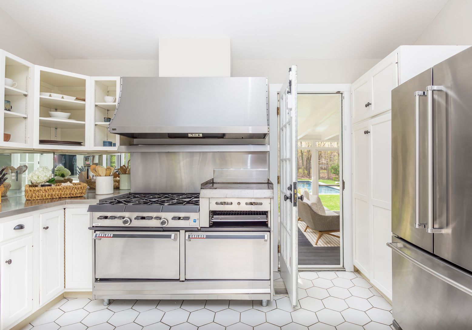 Professional oven range