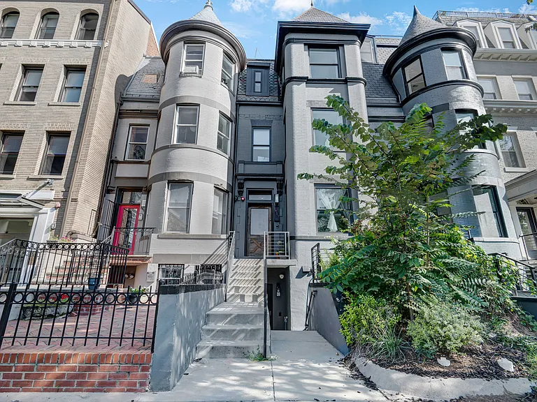 1457 Girard St NW #2 — Photo 8