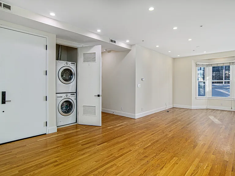 639A Natoma St — Photo 5