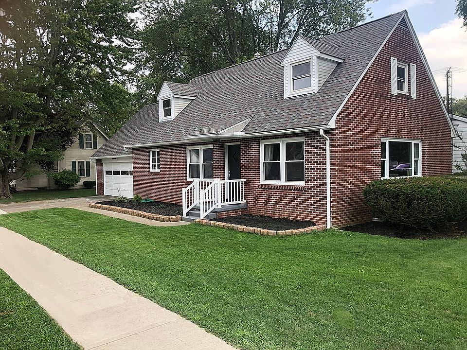 1st image of 813 Park St