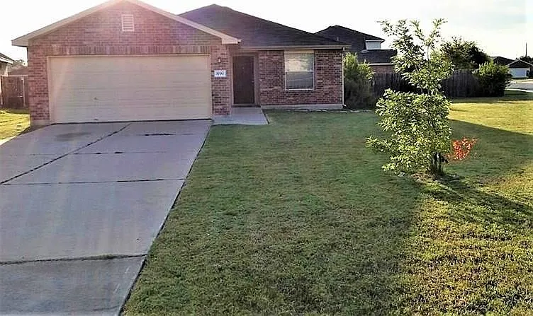 1000 Bluff Meadow Cv — Photo 1