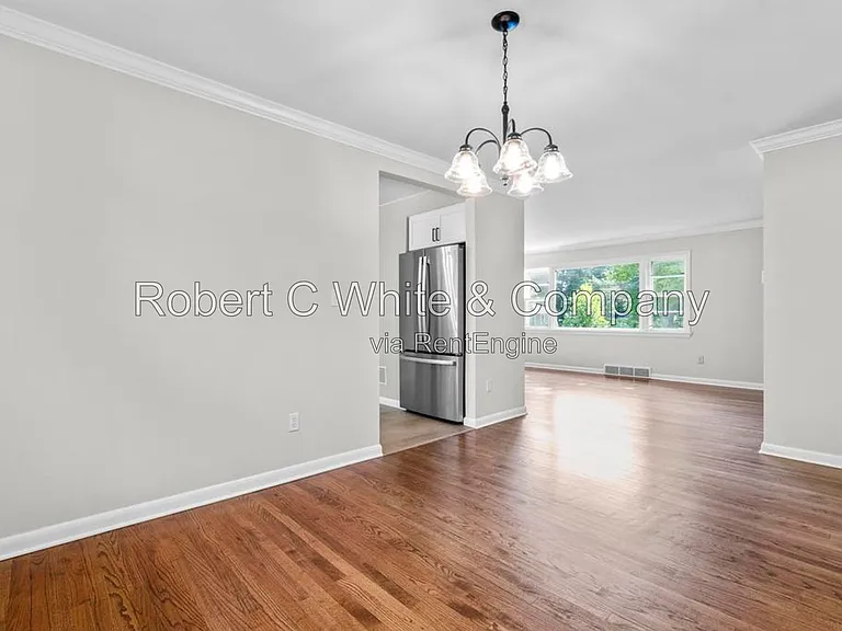 851 Ward Ln — Photo 10