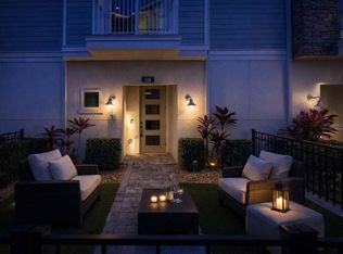 516 Laurel Park Dr, Sarasota, FL 34236