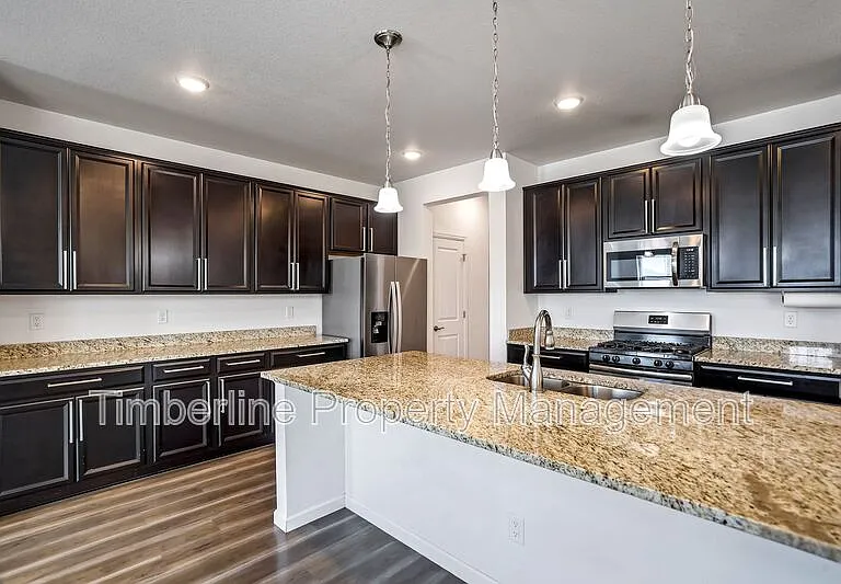 811 Marine Corps Dr — Photo 13