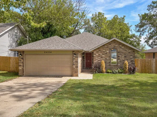 2424 N Campbell Avenue, Springfield, MO 65803
