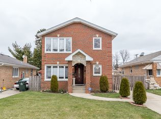 7436 W Strong St, Harwood Heights, IL 60706