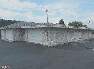 501 S Breezewood Rd, Breezewood, PA 15533