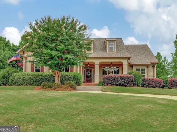 160 Burkwood Ct, Fayetteville, GA 30215