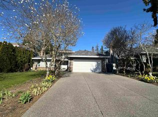 14897 22nd Ave, Surrey, BC V4A 9J2