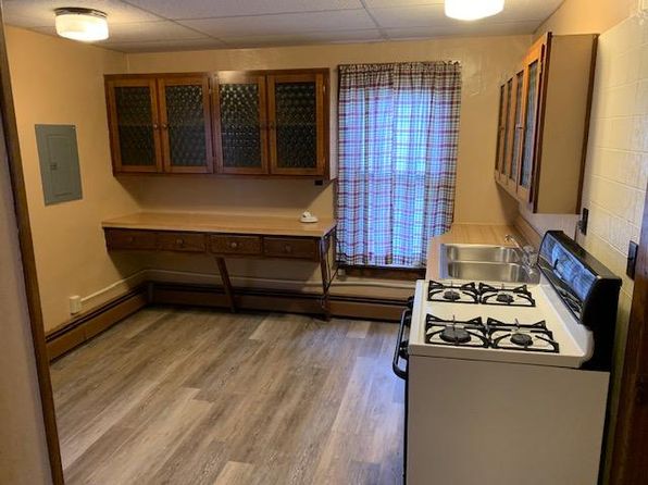 23 Lamberton St APT 2
