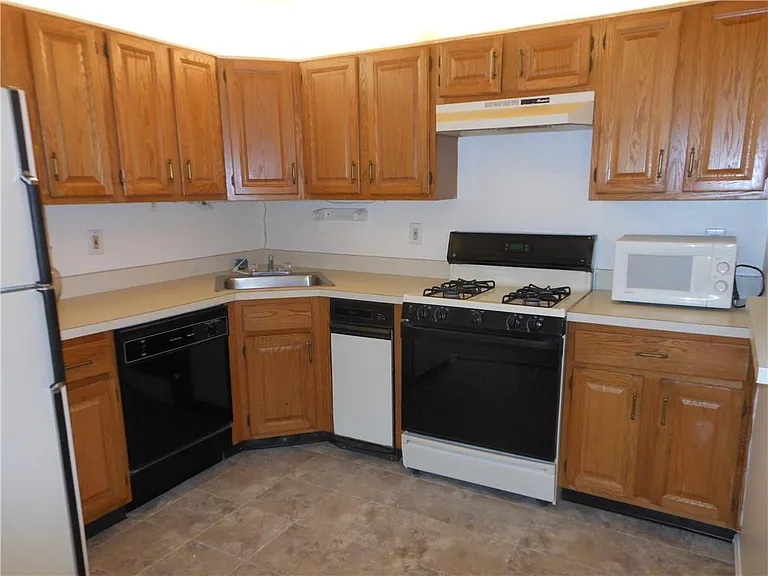 52 Voscek Ct #52 — Photo 11
