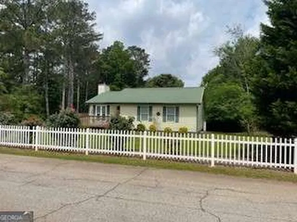 173 Elder Dr, Social Circle, GA 30025