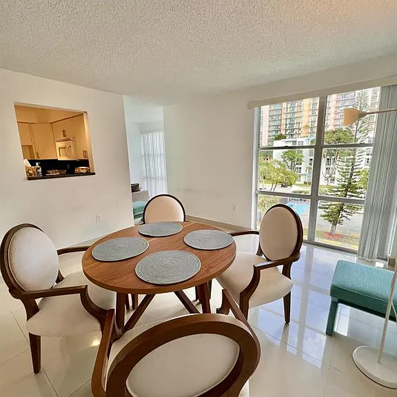 17570 Atlantic Blvd #416 — Photo 8