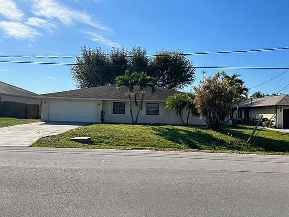 4th image of 202 NE Surfside Ave