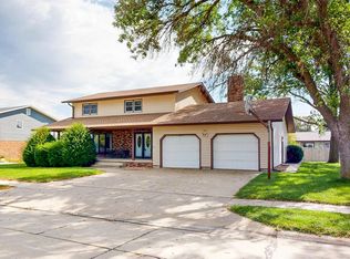 2411 32nd St, Columbus, NE 68601