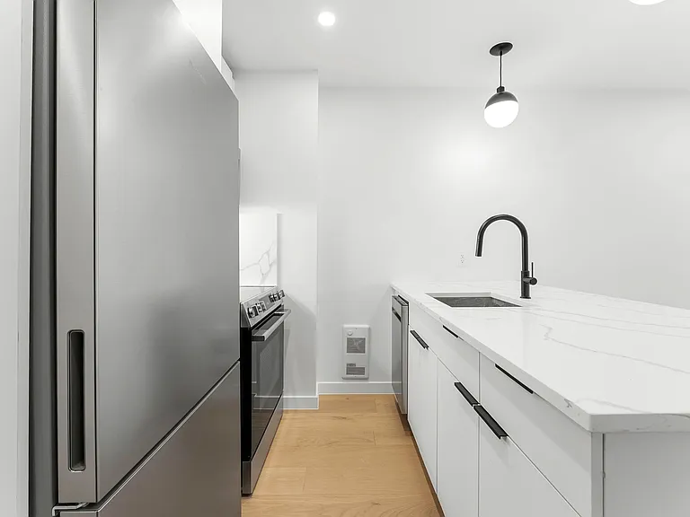 69 Mother Gaston Blvd #2 — Photo 3
