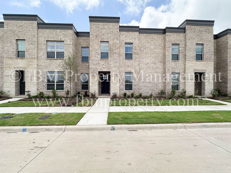 1st image of 2073 Luna Dr