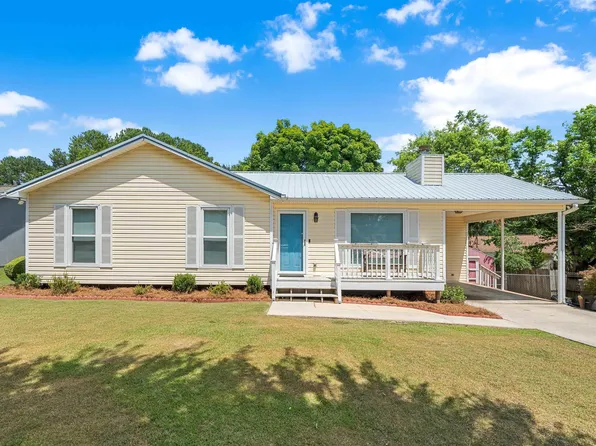 204 Coral Cir, Alabaster, AL 35007