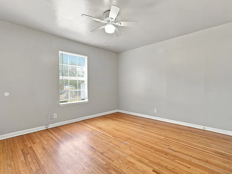 6624 E 27th Pl — Photo 14