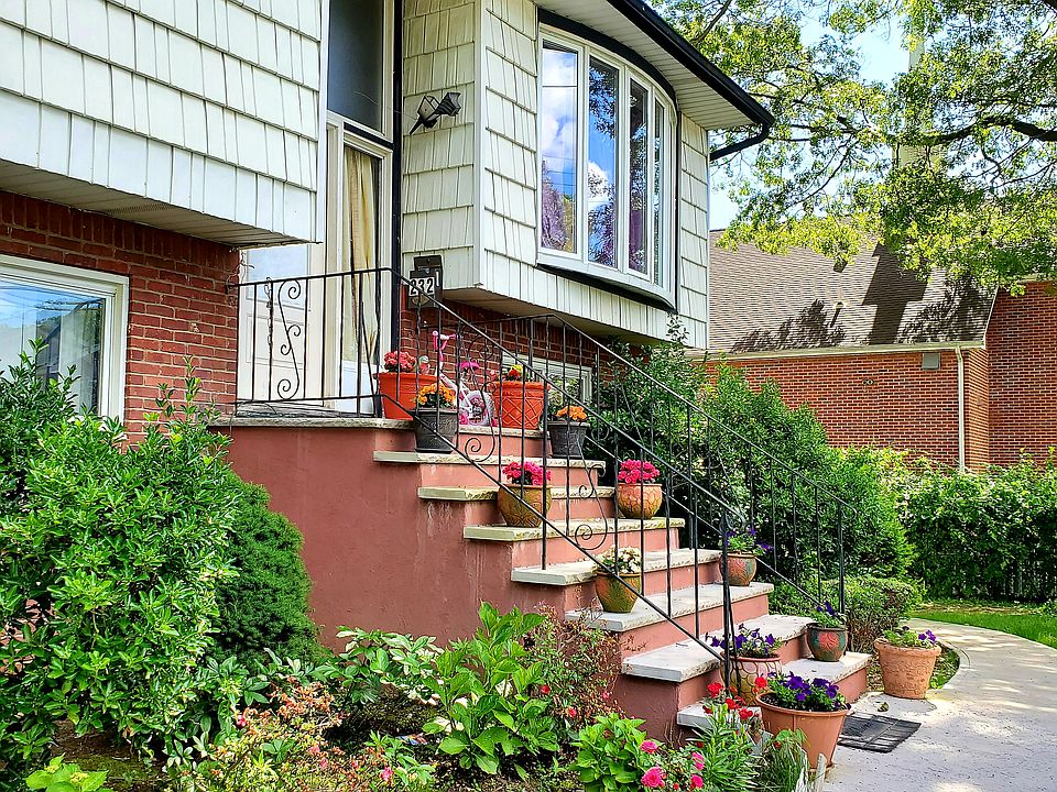 1st image of 232 Frederick Ave