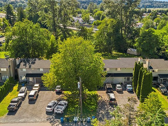 5th image of 16028 173rd Ave SE