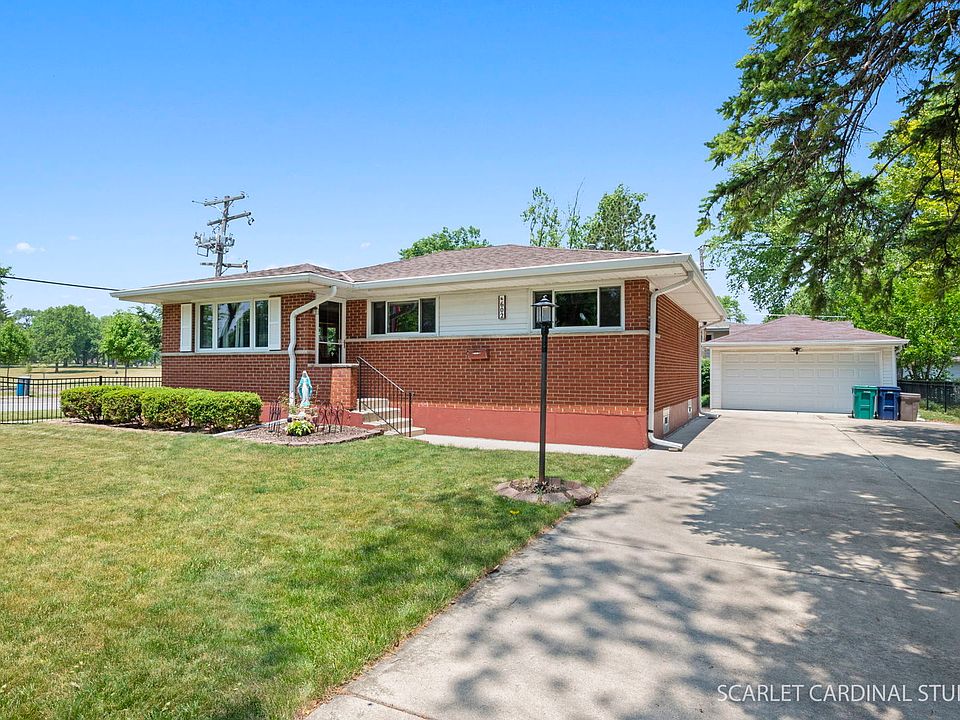 1st image of 602 E Emerson Ave