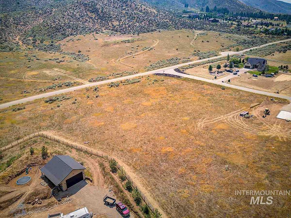 1st image of LOT 18 W Canyon Creek St