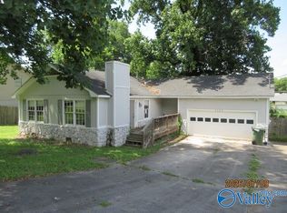 4702 Ardmore Dr NW, Huntsville, AL 35816