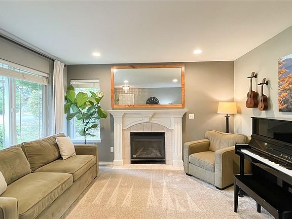 5th image of 38140 35th Way S