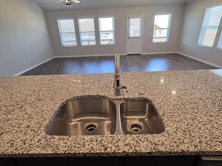 5415 Tallgrass Blvd — Photo 31